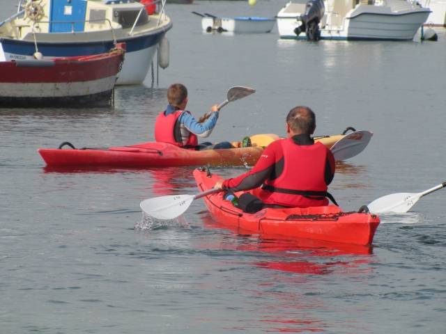 Seekajak-Verleih in der Bretagne